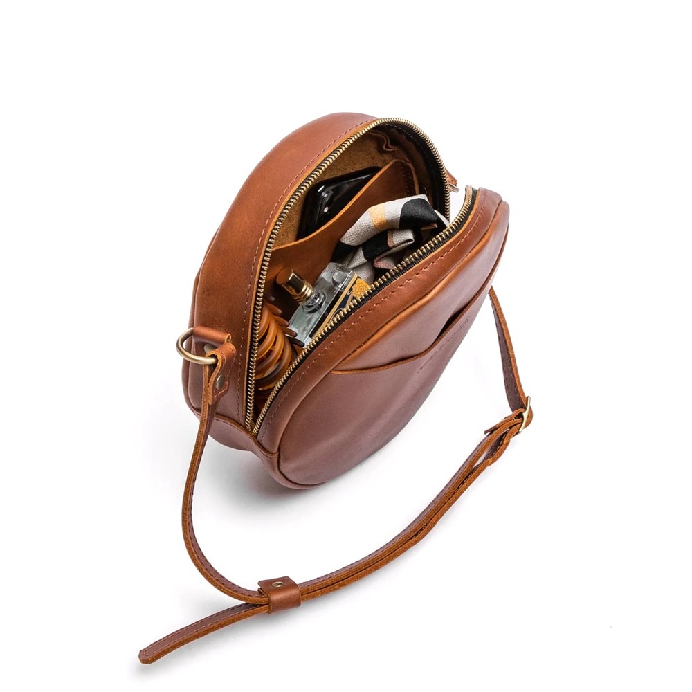 Portland Leather Small circle crossbody
